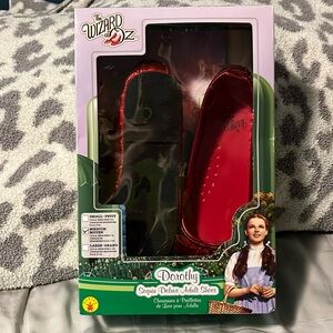 Wizard of Oz Dorothy  costume Ruby Slippers size medium 7-8